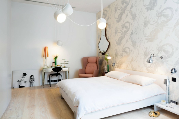 Chambre à coucher fidèle à la déco intérieure de ce loft design chambre spacieuse luxe simple