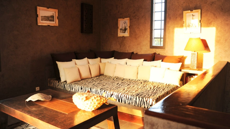 Villa de vacances à l’intérieur décoré dans le thème africain villa décorée africain luxe