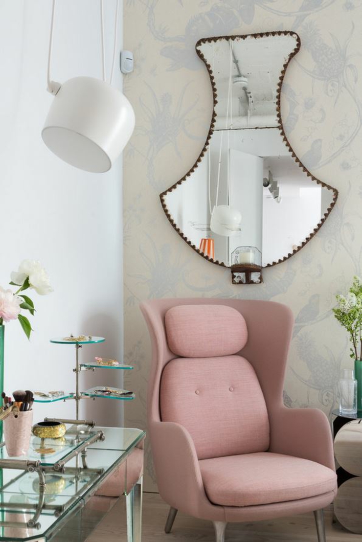 Coin assise de la chambre avec ce beau fauteuil de designer ameublement design cozy loft