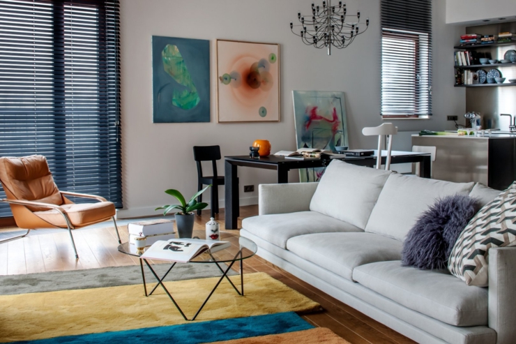 Séjour élégant à l’ameublement moderne et luxueux design intérieur appartement moderne