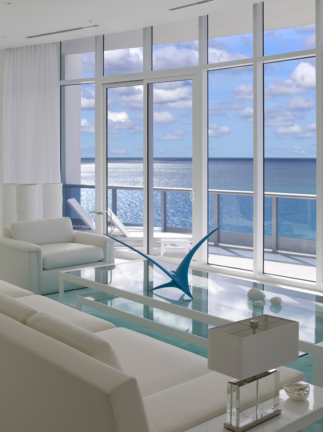 design élégant et luxueux vue sur la mer