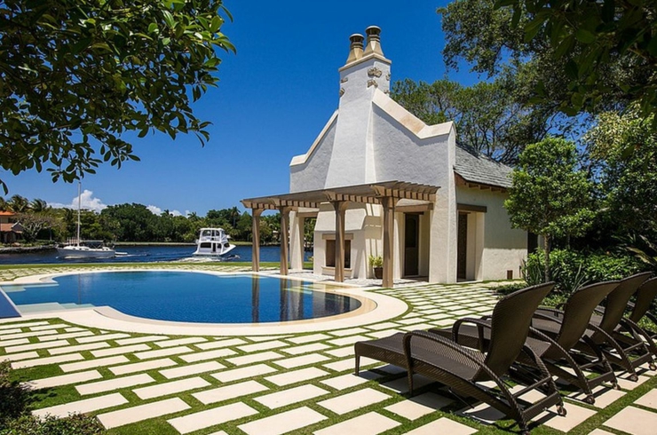 maison de vacances piscine à débordement luxe