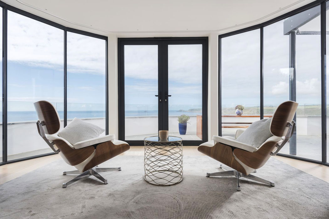 bow window fauteuils de design luxe relaxants