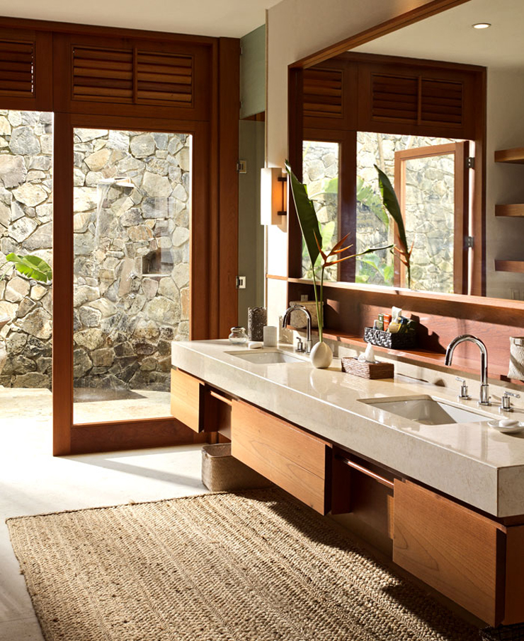 salle de bains design luxueux et spacieux