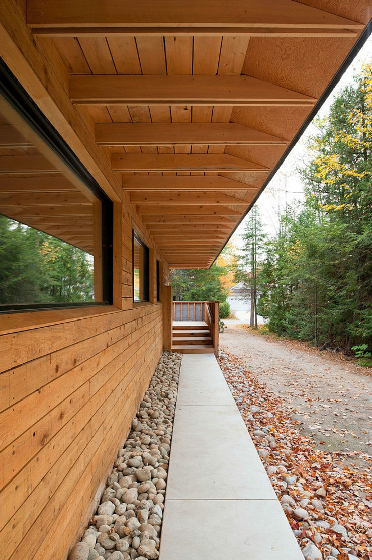 Magnifique cadre vert naturel lattes en bois massif résidence secondaire canada