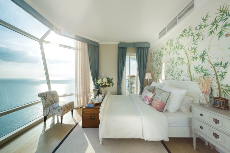 La chambre avec vue sur la mer de cet appartement de vacances location de vacances vue sur mer