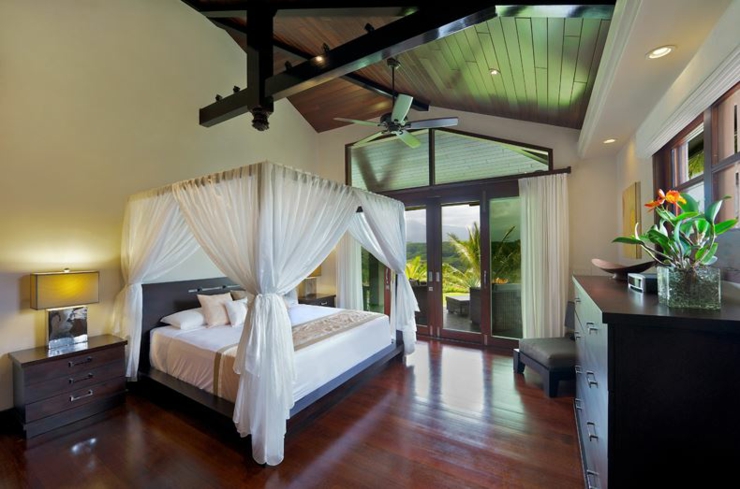 maison style colonial chambre à coucher teck