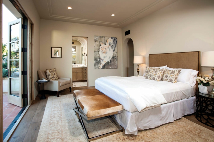 Chambre à coucher avec sa propre salle de bains privée chambre deco design classe chic