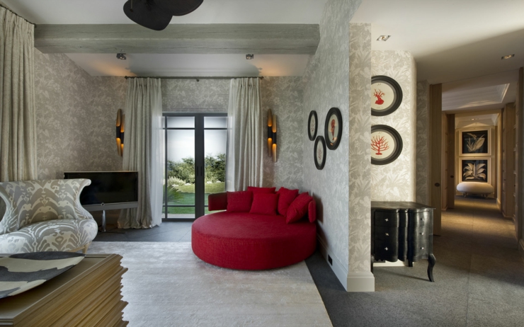 Villa de luxe Saint Tropez de l’intérieur chambre suite parentale villa de luxe saint tropez