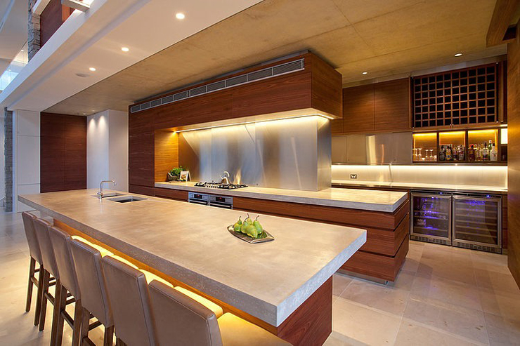 Cuisine avec son ilot central / comptoir belle cuisine maison contemporaine design