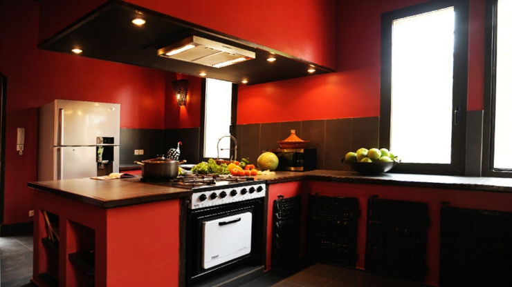 Cuisine entièrement équipée de cette belle location de vacances cuisine moderne location de vacances afrique