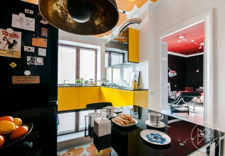 Cuisine à la déco dans les couleurs jaune, orange, noir et blanc cuisine sympa jaune retro années 60