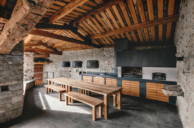terrasse en pierres rustique