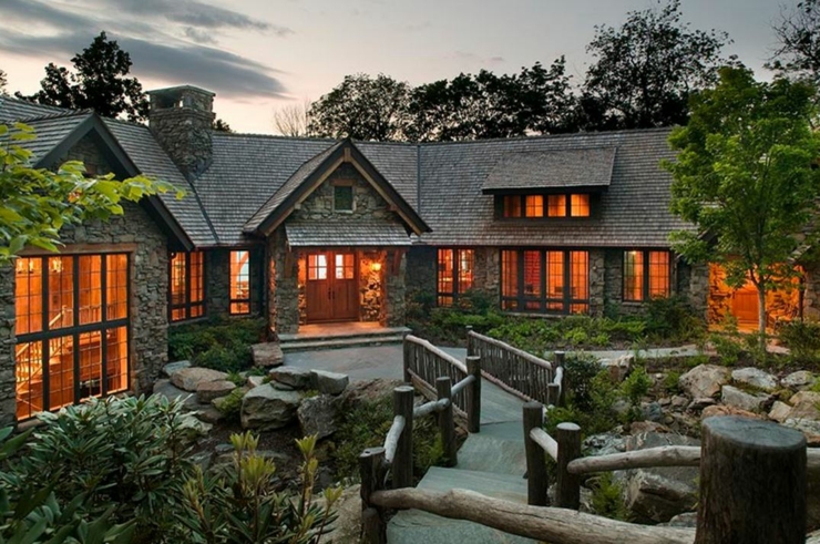 Maison rustique à l’agencement intérieur très original résidence de luxe rustique
