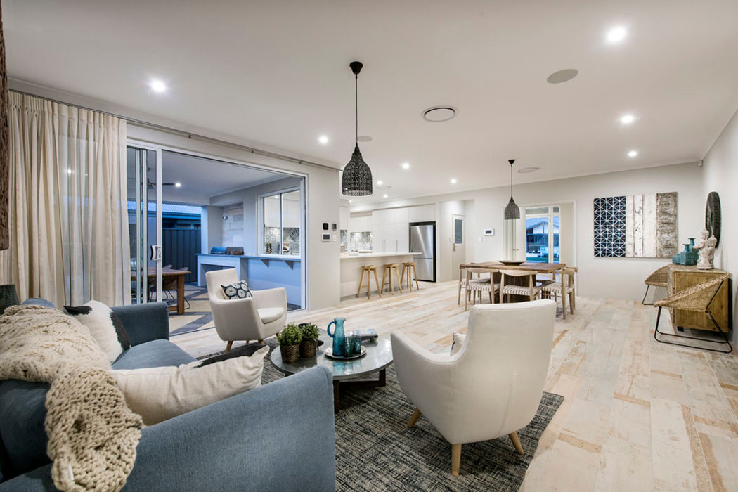 La pièce principale de cette belle maison de vacances australienne spacieuse espace de vie séjour