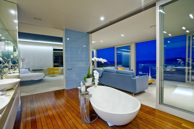 Salle de bains agencée d’une manière très créative salle de bain unique spacieuse design