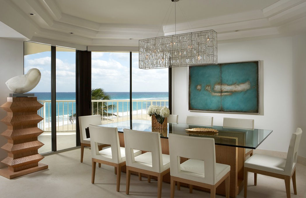 La salle à manger officiel de la résidence aménagée dans un style chic et glam’ salle à manger appartement luxe exotique