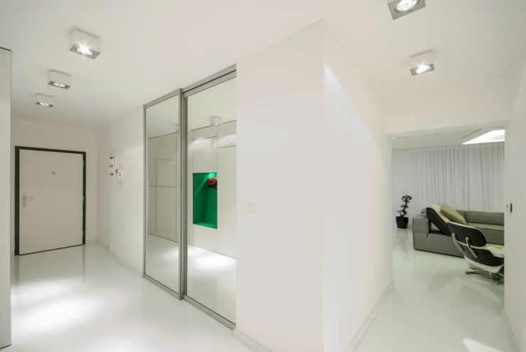 L’entrée de cet appartement transformé en loft intérieur futuriste loft de ville