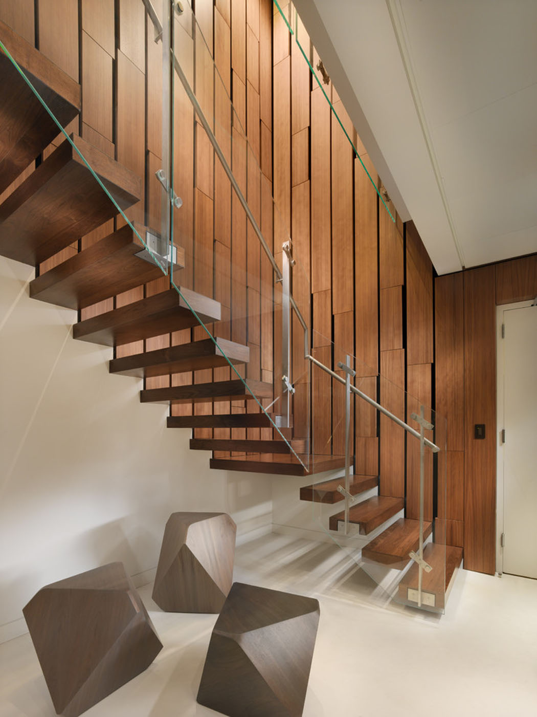 escalier appartement en duplex design luxe