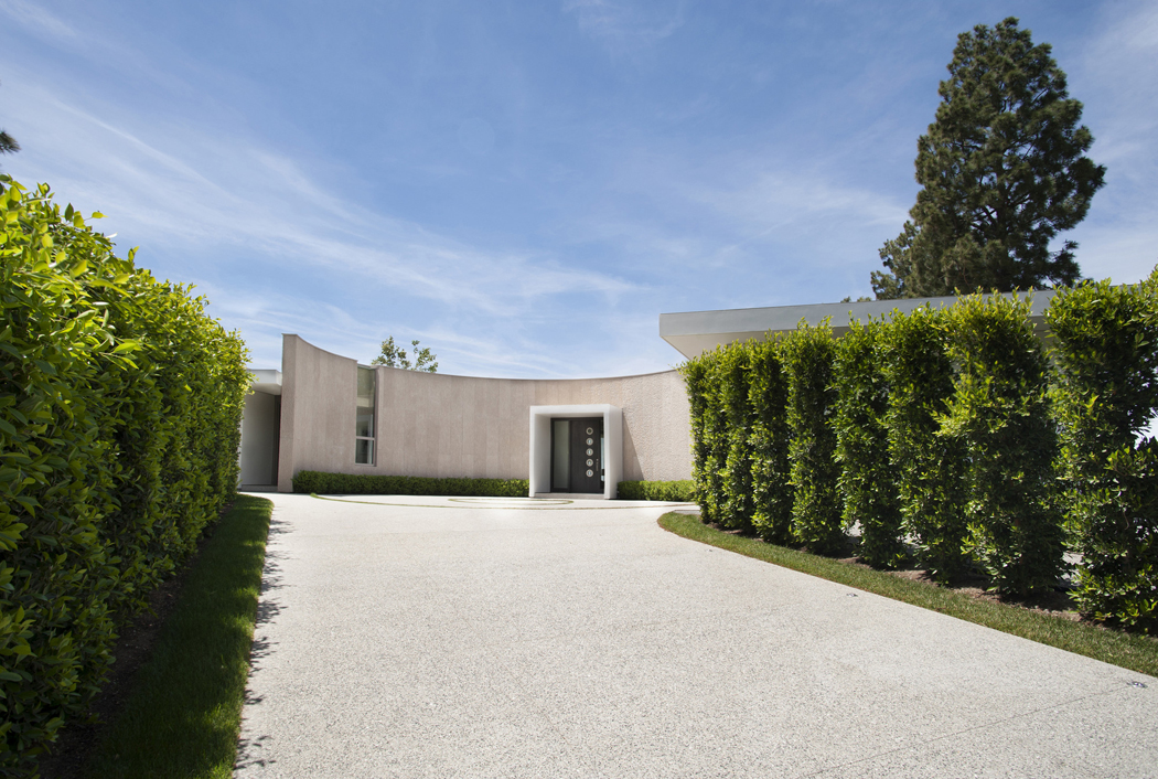entrée principale maison d'archi rénovée