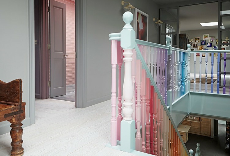 Escalier intérieur design déco originale escalier d'intérieur déco colorée