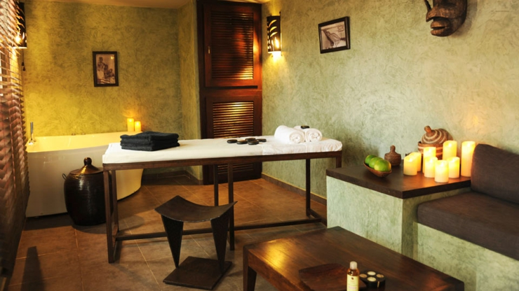 Espace spa dédié aux massages et bien-être relaxant location de vacances spa luxe dakar