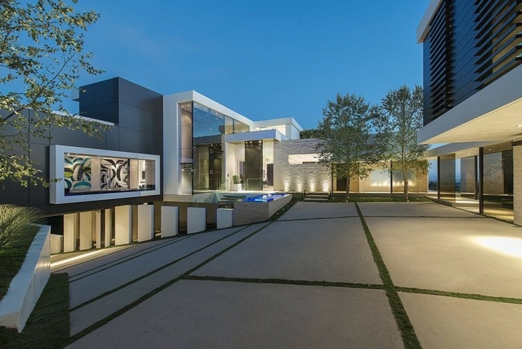 outdoor illuminé aux spots multiples