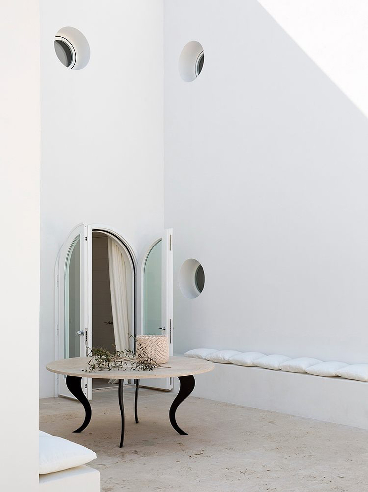 Un autre coin extérieur pour profiter du cadre terrasse sympa minimaliste méditerranéenne vacances Italie