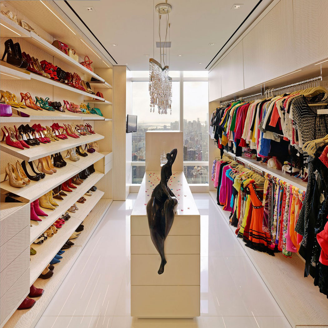 Le dressing madame de cette très prestigieuse résidence de standing newyorkaise dressing luxe résidence de prestige gratte-ciel