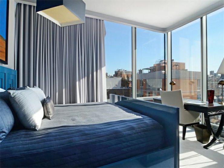 Une des quatre chambres à coucher chambre design vue magnifique sur la ville
