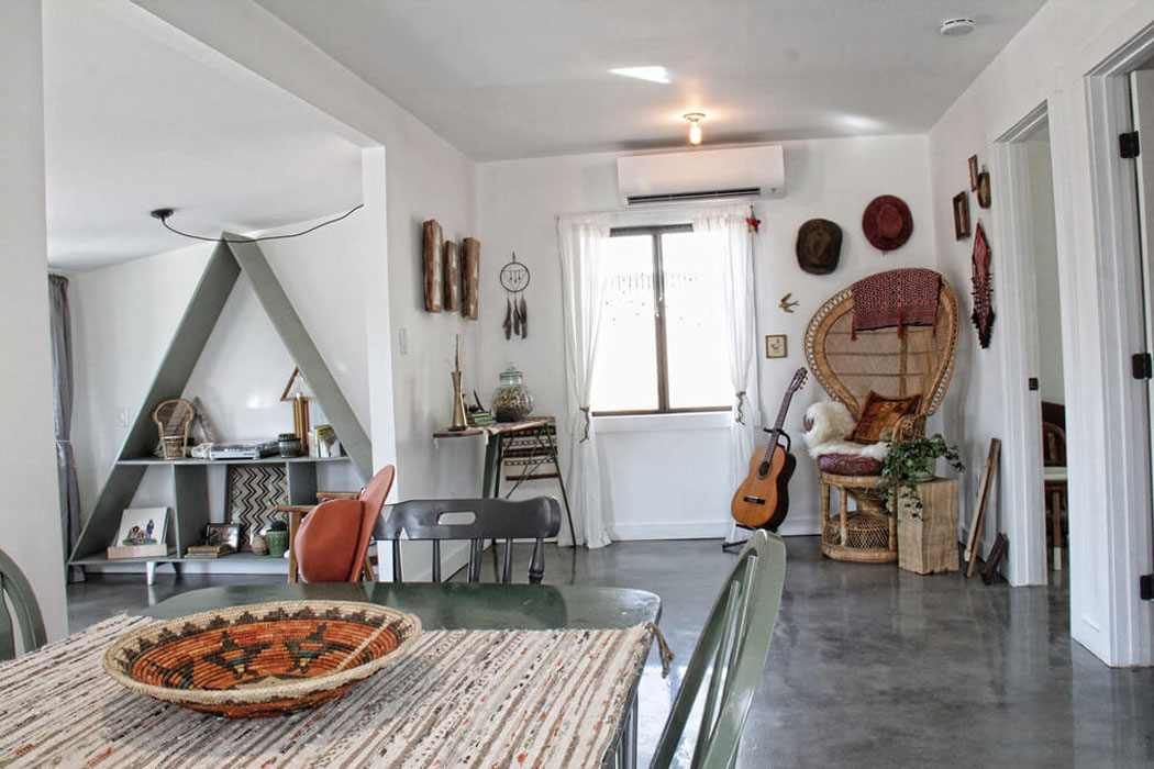 intérieur maison de vacances déco éclectique