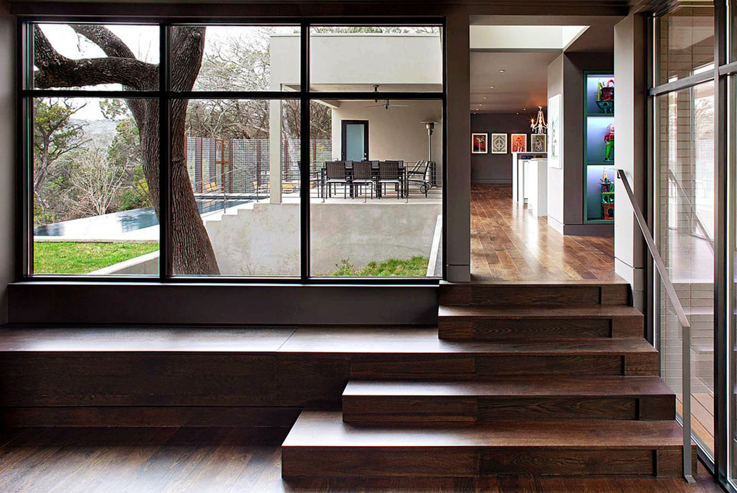 Cette maison rénovée a un agencement pour le moins original et atypique belle résidence contemporaine