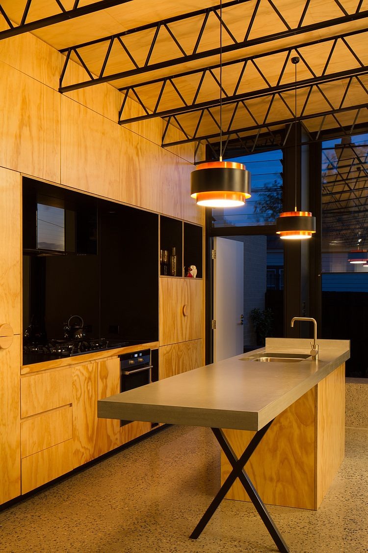 intérieur bois massif maison de ville