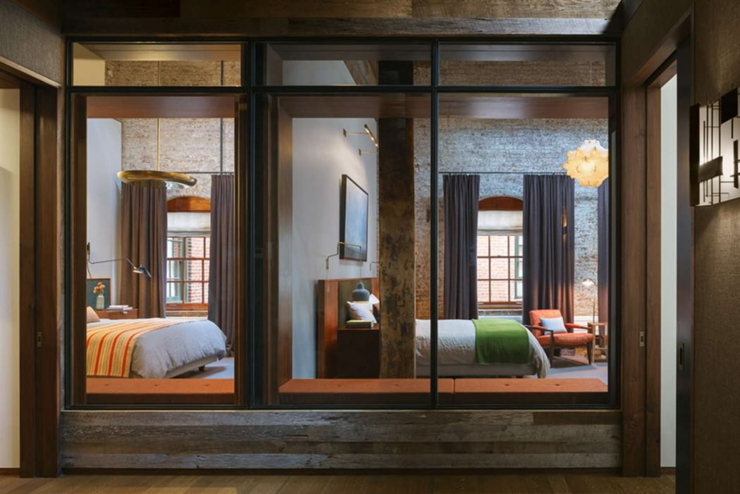 Les chambres avec leurs parois intérieures en verre chambres parois verres loft industriel