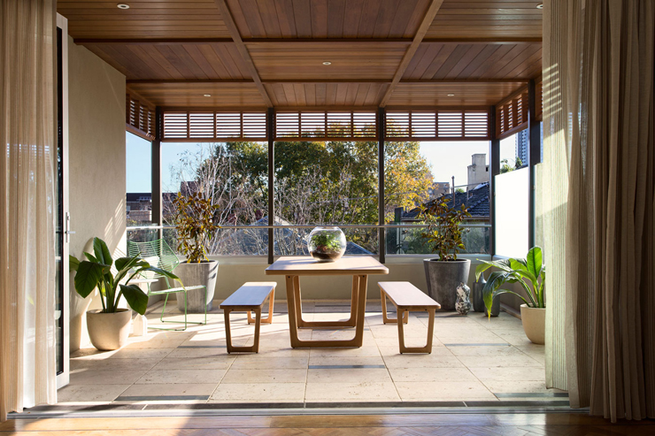 Belle maison familiale à l’intérieure sur trois niveau agencé originalement intérieur design original luxueux