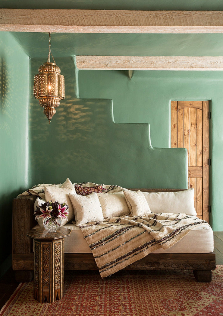Petit coin relaxe de cette maison rustique à Santa Fe design intérieur style mexicain colonial