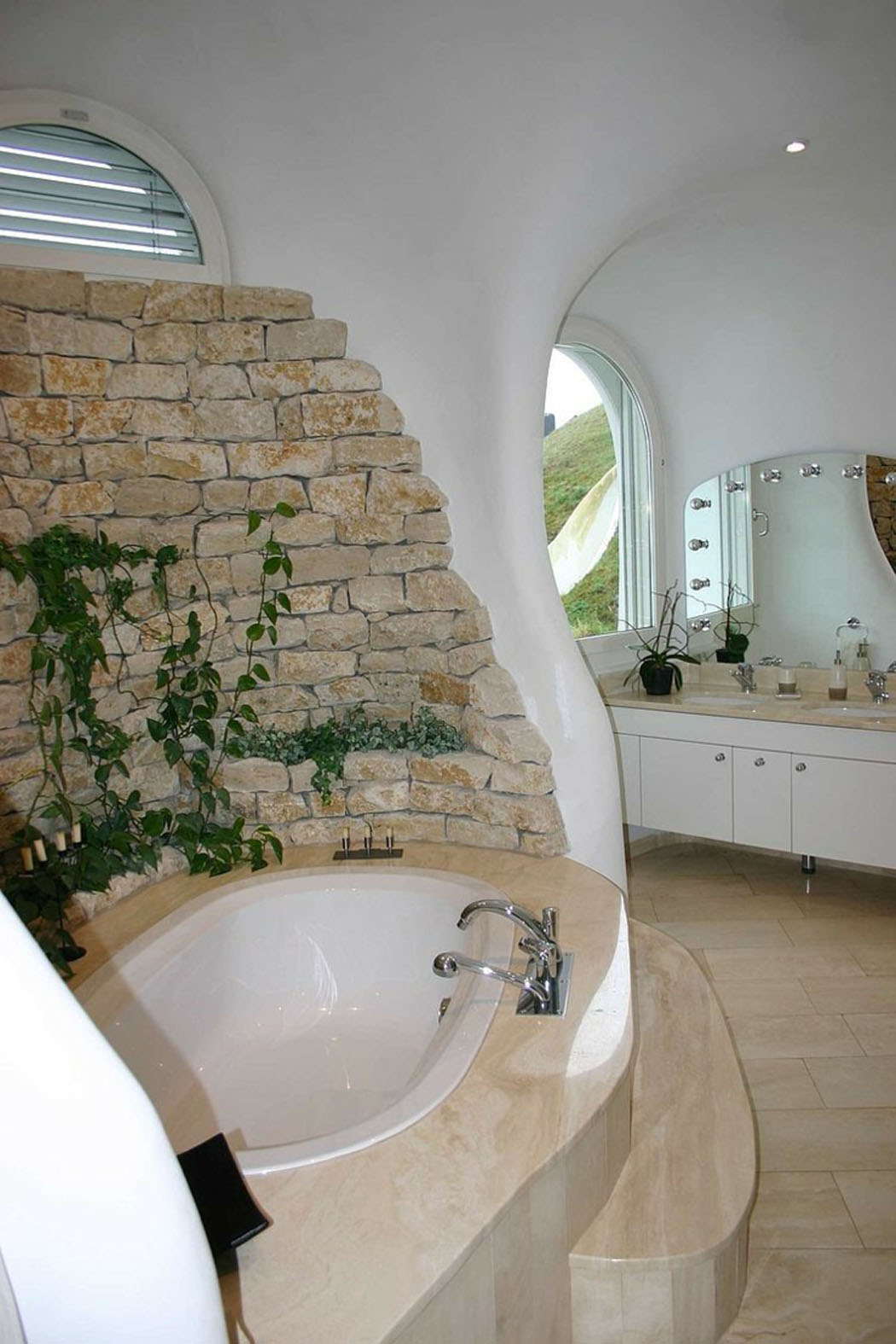 intérieur futuriste maison originale éco