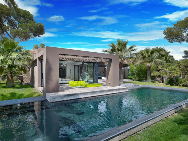 jardin piscine luxueuse villa côte d'Azur