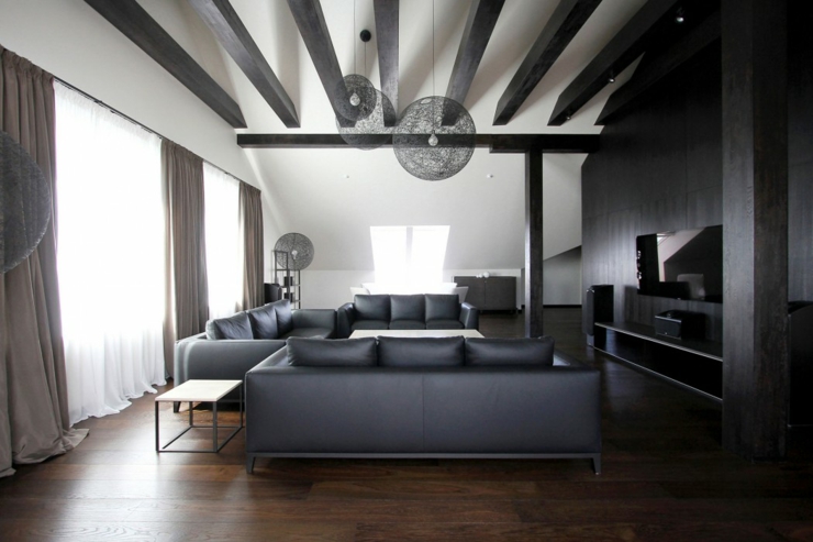 Intérieur à l’ameublement en bois massif & cuir véritable appartement moderne masculin de ville