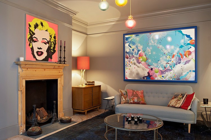 Maison design a l’intérieur retro pop-art ambiance colorée design multimedia