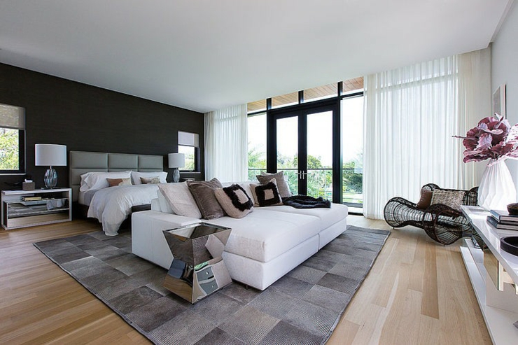 Une des chambres à coucher de cette résidence de vacances superbe design chambre à coucher miami