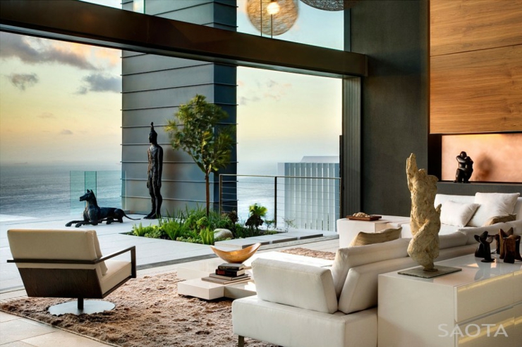 Décoration artistique et luxueuse de cette belle demeure pièce de vie spacieuse luxueuse belle demeure prestige