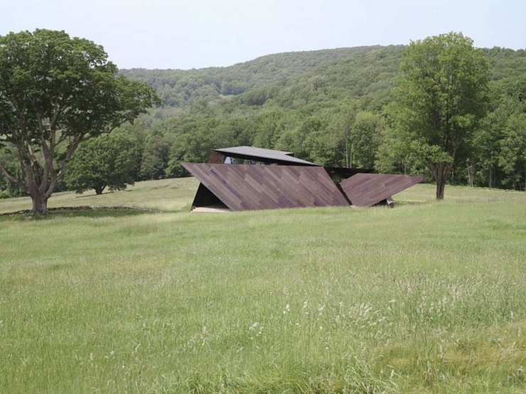 Résidence unique à l’architecture contemporaine vue éloignée maison à l'architecture contemporaine