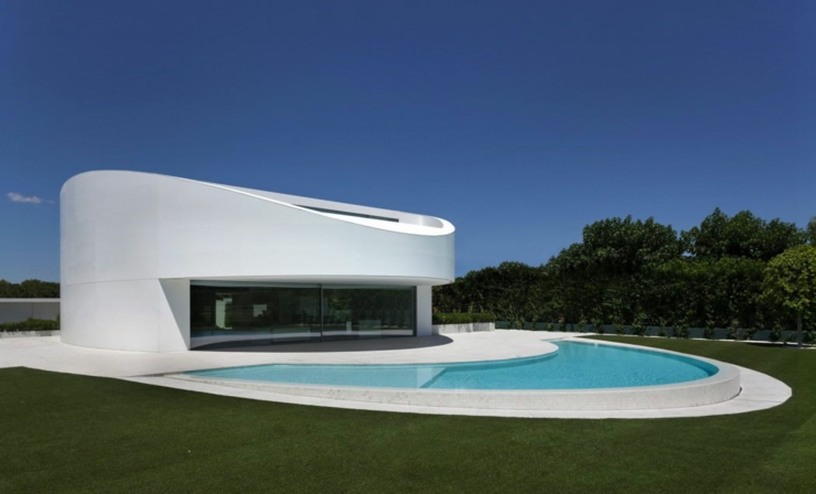 Superbe maison d’architecte au cœur d’un terrain de golf maison d'architecte de standing