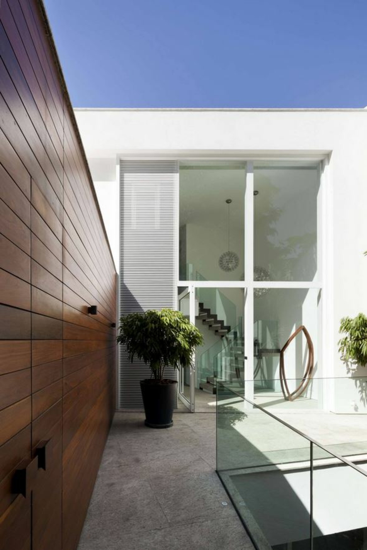 extérieur maison de ville rénovée