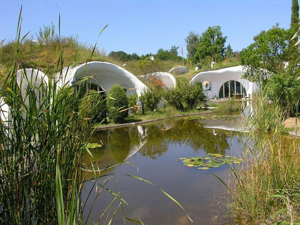 belle maisons futuristes d'architecte