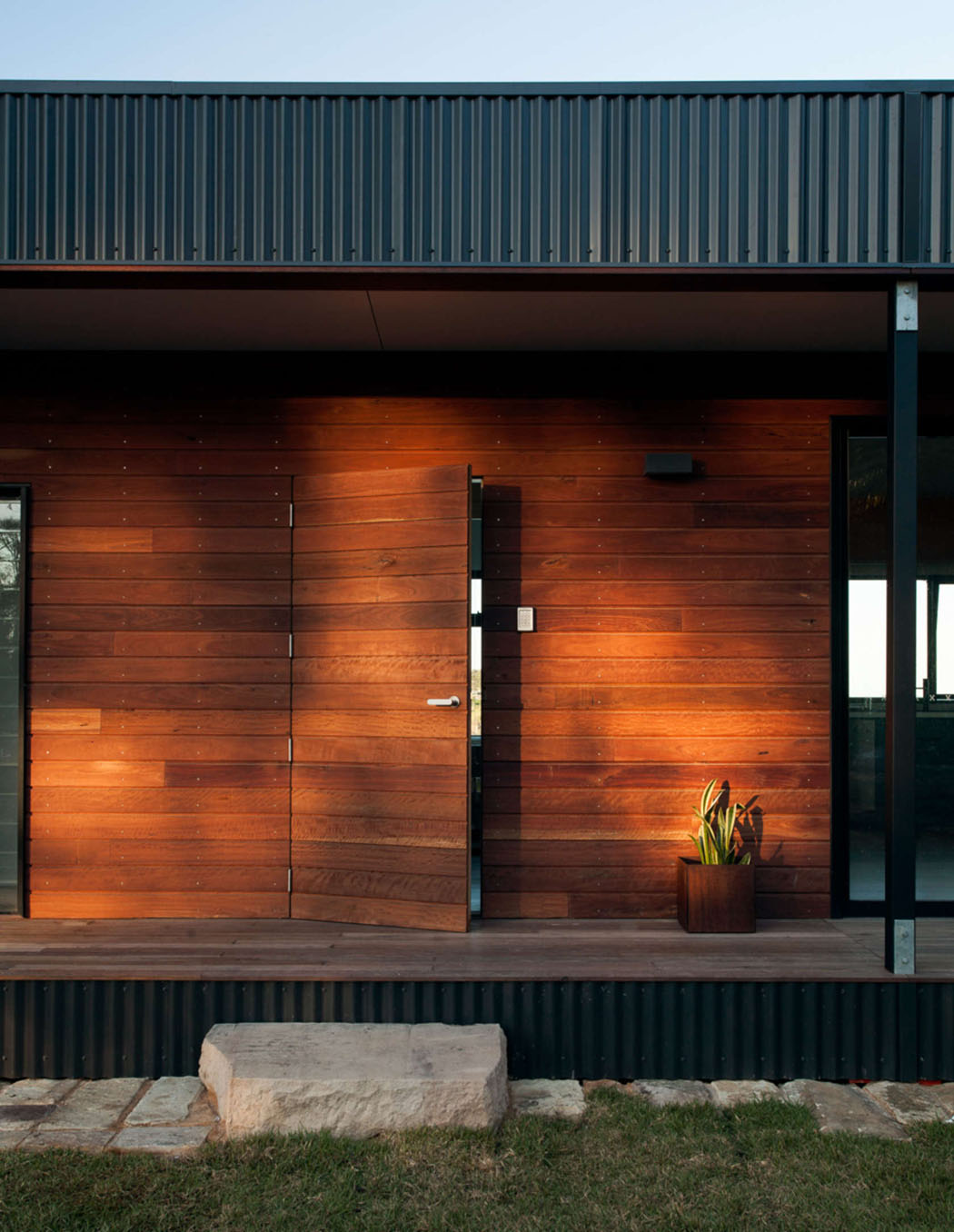 porte d'entrée maison modulaire en bois durable