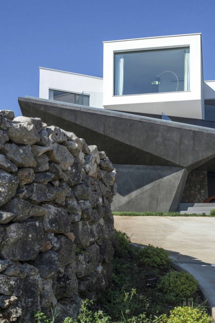 Concept architectural atypique et unique dans son genre residence de vacances d'achitecte