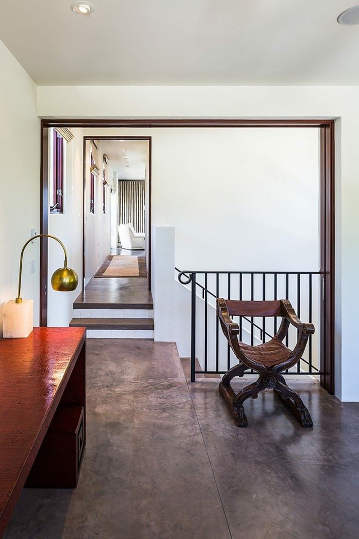 intérieur vaste spacieux design de la maison d'architecte