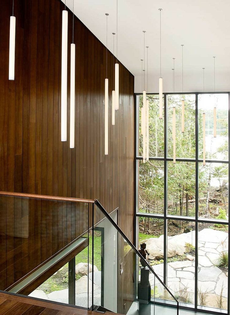 Hauteur de plafond et verrière de ce chalet en bois maison en bois secondaire lambris intérieurs